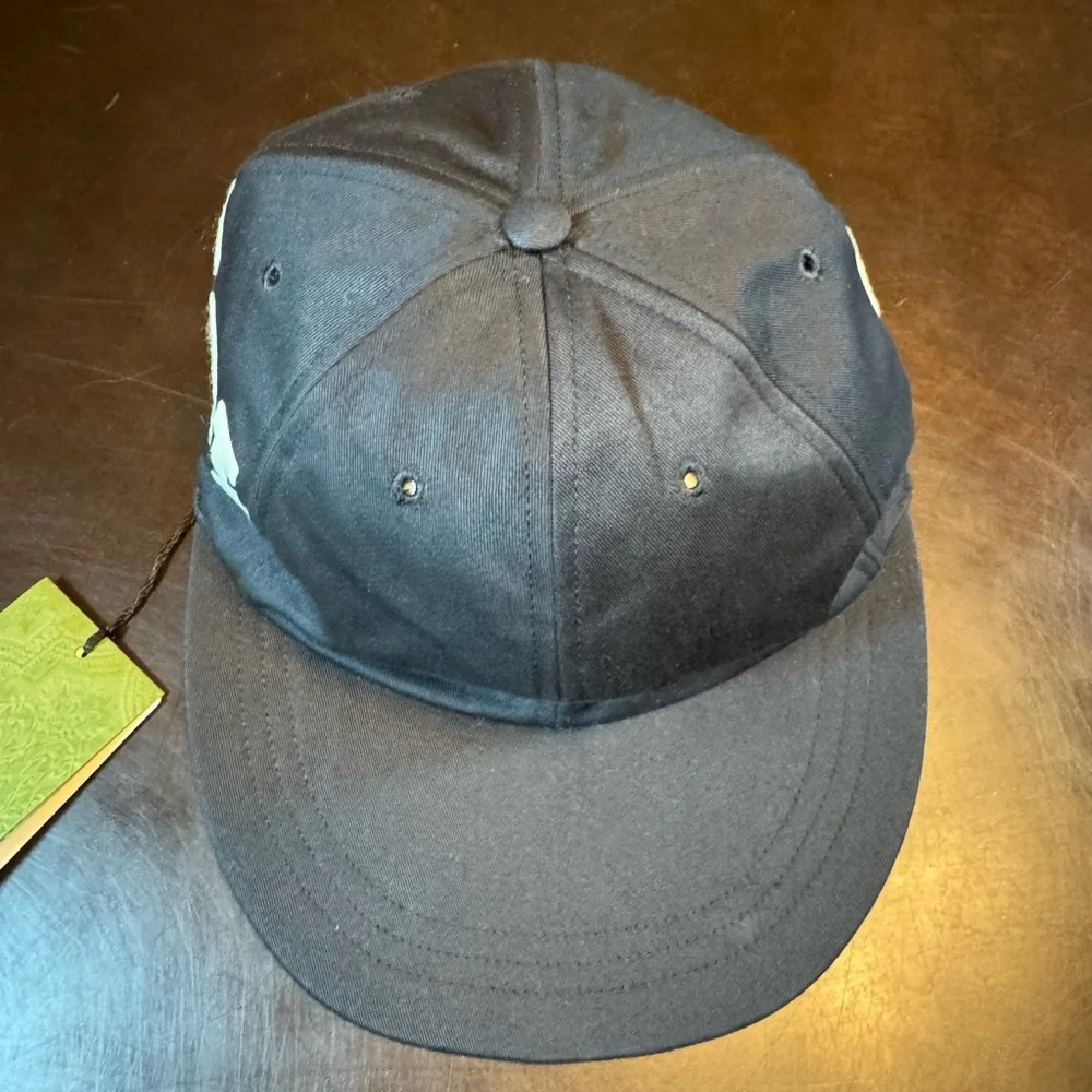 New Gucci Logo Black White Baseball Hat Size XL
